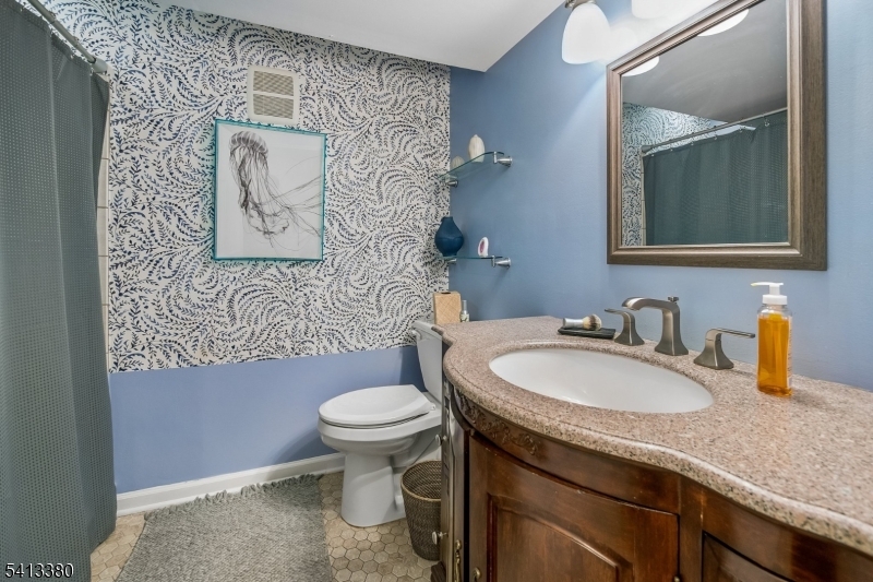 101 Essex Road Summit, NJ 07901 - Photo 25 of 31