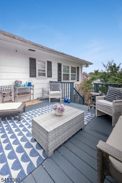 101 Essex Road Summit, NJ 07901 - Photo 27 of 31