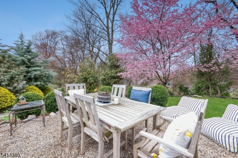 101 Essex Road Summit, NJ 07901 - Photo 31 of 31