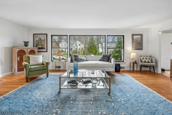 $1,325,000 | 101 Essex Road, Summit, NJ 07901