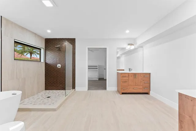 $1,945,000 | 4120 Northwest 99th Avenue, Coral Springs, FL 33065