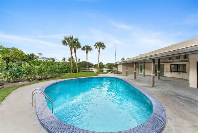 $1,945,000 | 4120 Northwest 99th Avenue, Coral Springs, FL 33065