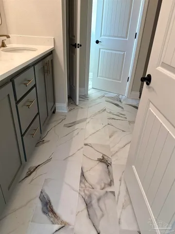 $396,998 | 7937 Twin Lake Drive, Milton, FL 32583