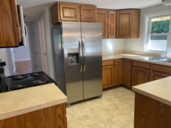 3 Ludlow Road Chicopee, MA 01020 - Photo 3 of 6 Gallery Image 3