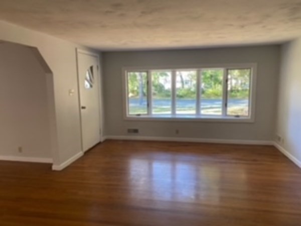 3 Ludlow Road Chicopee, MA 01020 - Photo 4 of 6 Gallery Image 4