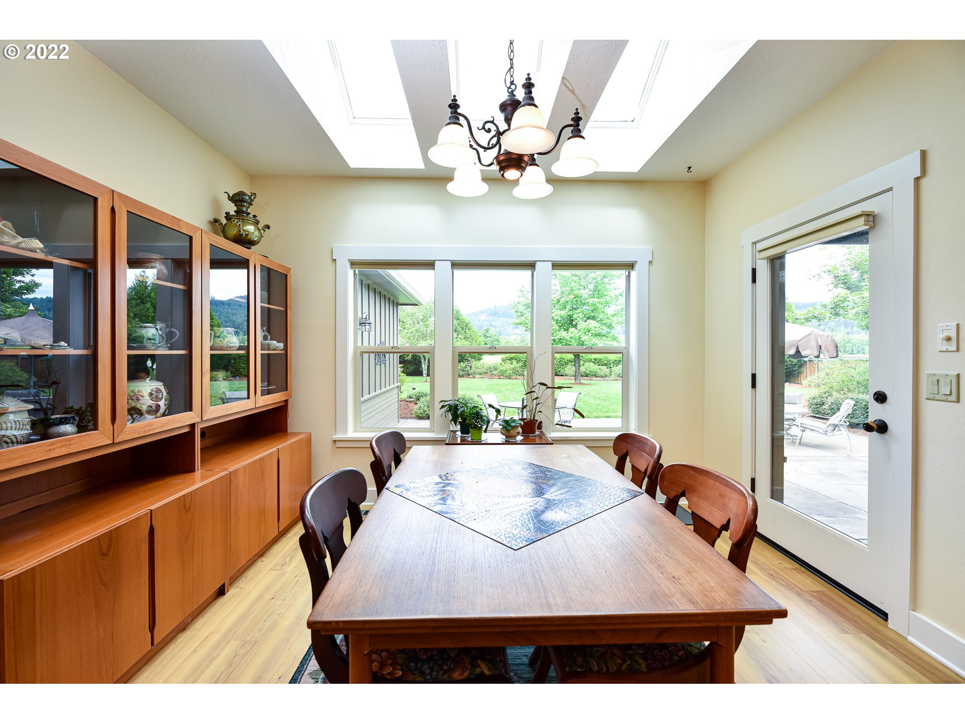 90730 Marcola Road Springfield, OR 97478 - Photo 11 of 30 a view of a dining room with furniture window and outside view