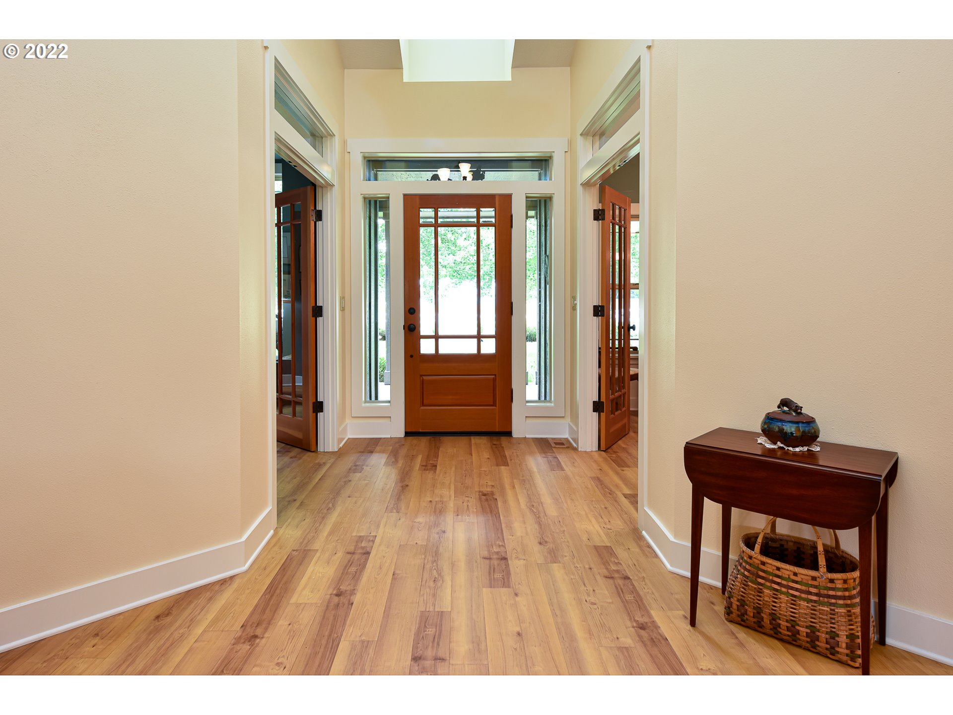 90730 Marcola Road Springfield, OR 97478 - Photo 4 of 30 a view of an empty room and window