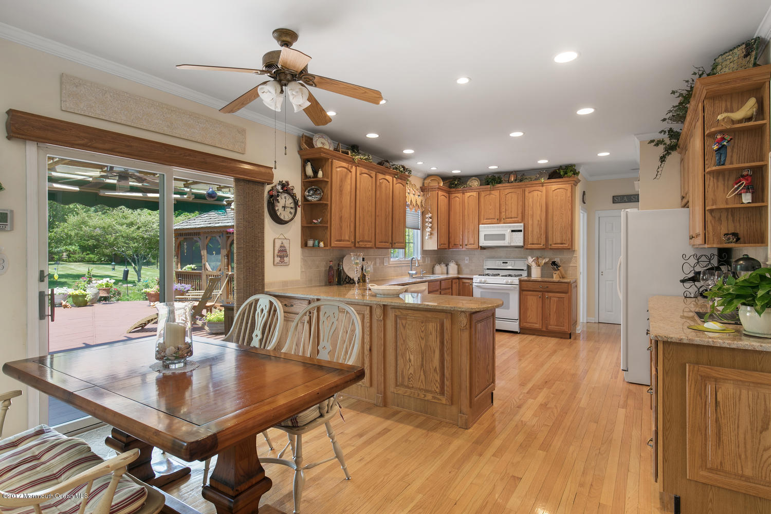 2356 Apple Ridge Circle Manasquan, NJ 08736 - Photo 11 of 45 2356 Apple Ridge Cir Manasquan-large-013