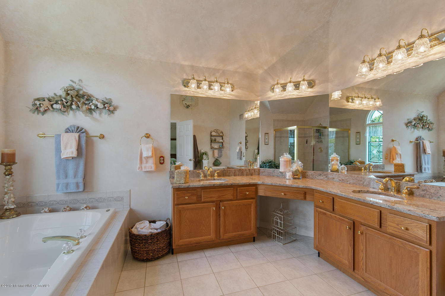 2356 Apple Ridge Circle Manasquan, NJ 08736 - Photo 27 of 45 2356 Apple Ridge Cir Manasquan-large-029