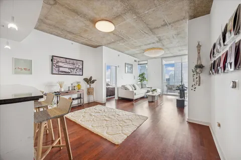 $849,000 | 360 Nueces Street, Unit 3309, Austin, TX 78701