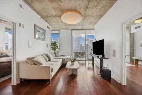 $849,000 | 360 Nueces Street, Unit 3309, Austin, TX 78701