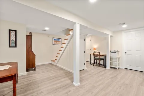 $1,150,000 | 84 South Shore Drive, Sturbridge, MA 01566
