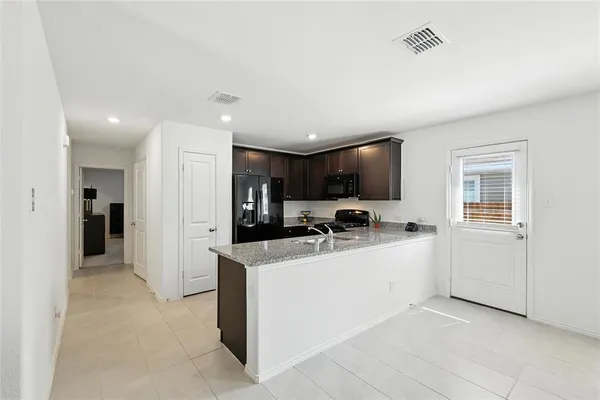 $2,100 | 3720 Esperanza Street, McKinney, TX 75071