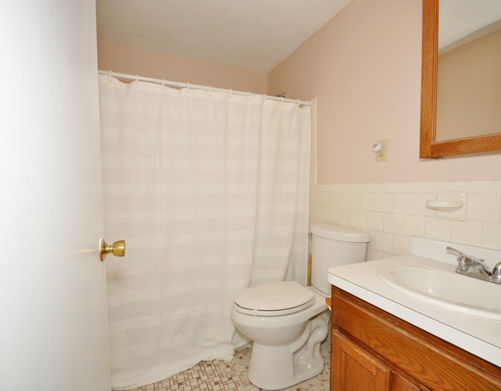 220 Swanson Road, Unit 605 Boxborough, MA 01719 - Photo 22 of 34