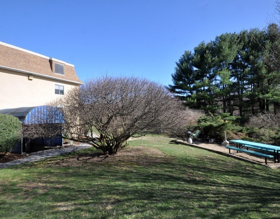 220 Swanson Road, Unit 605 Boxborough, MA 01719 - Photo 28 of 34