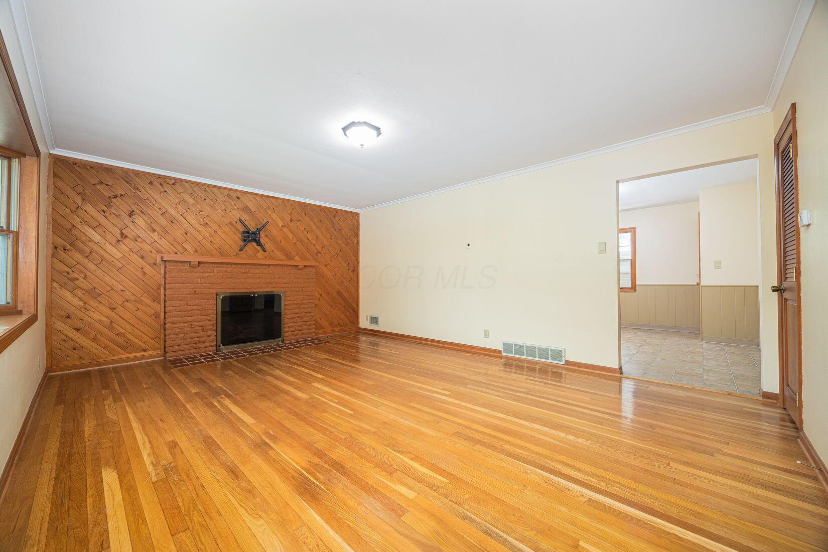 125 South Hamilton Road Columbus, OH 43230 - Photo 11 of 65 Great Room