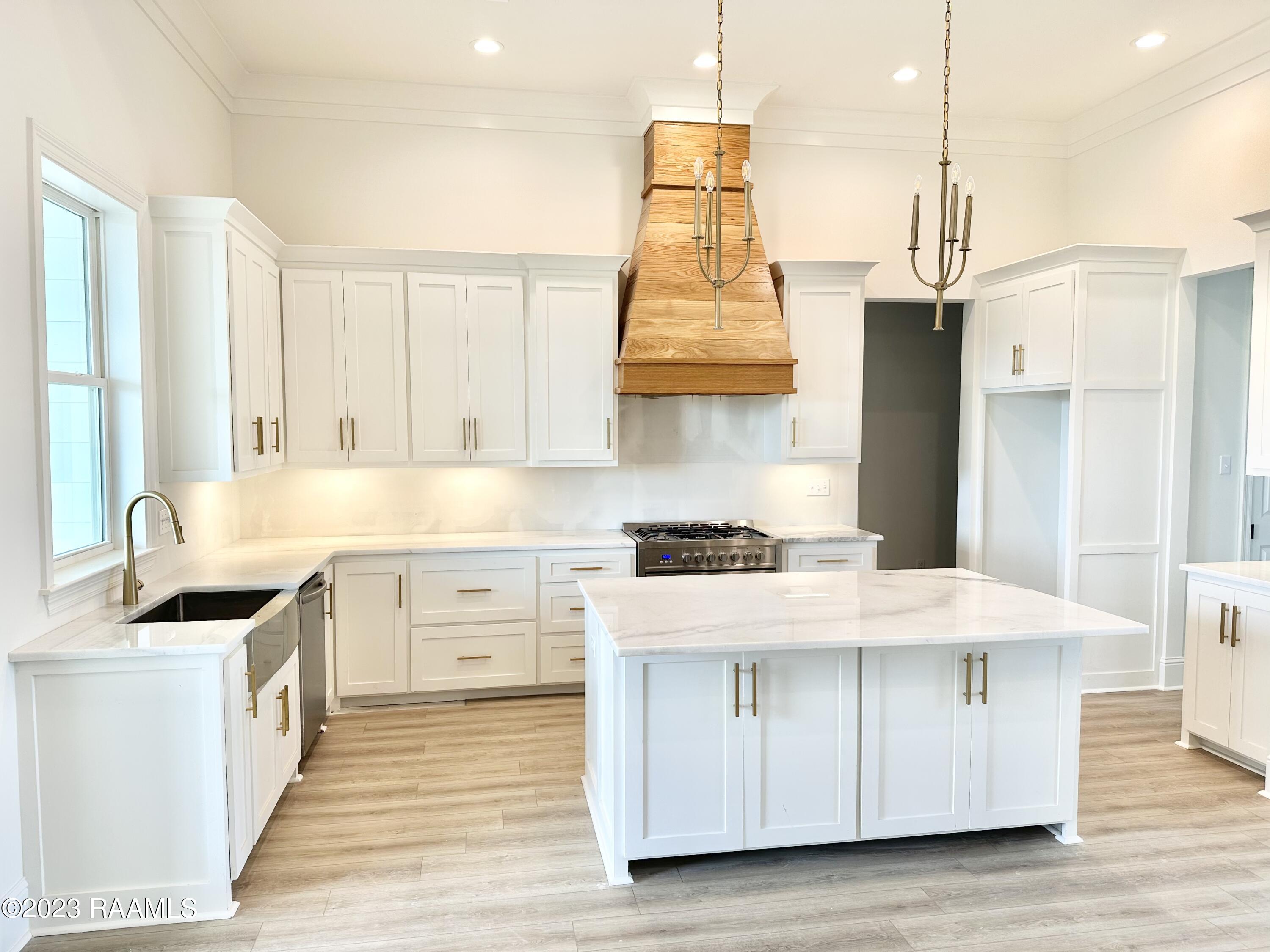 111 Amberjack Terrace Youngsville, LA 70592 - Photo 3 of 25 AB09DF6E-6763-4D34-80E9-CFDFFFBA7E6F