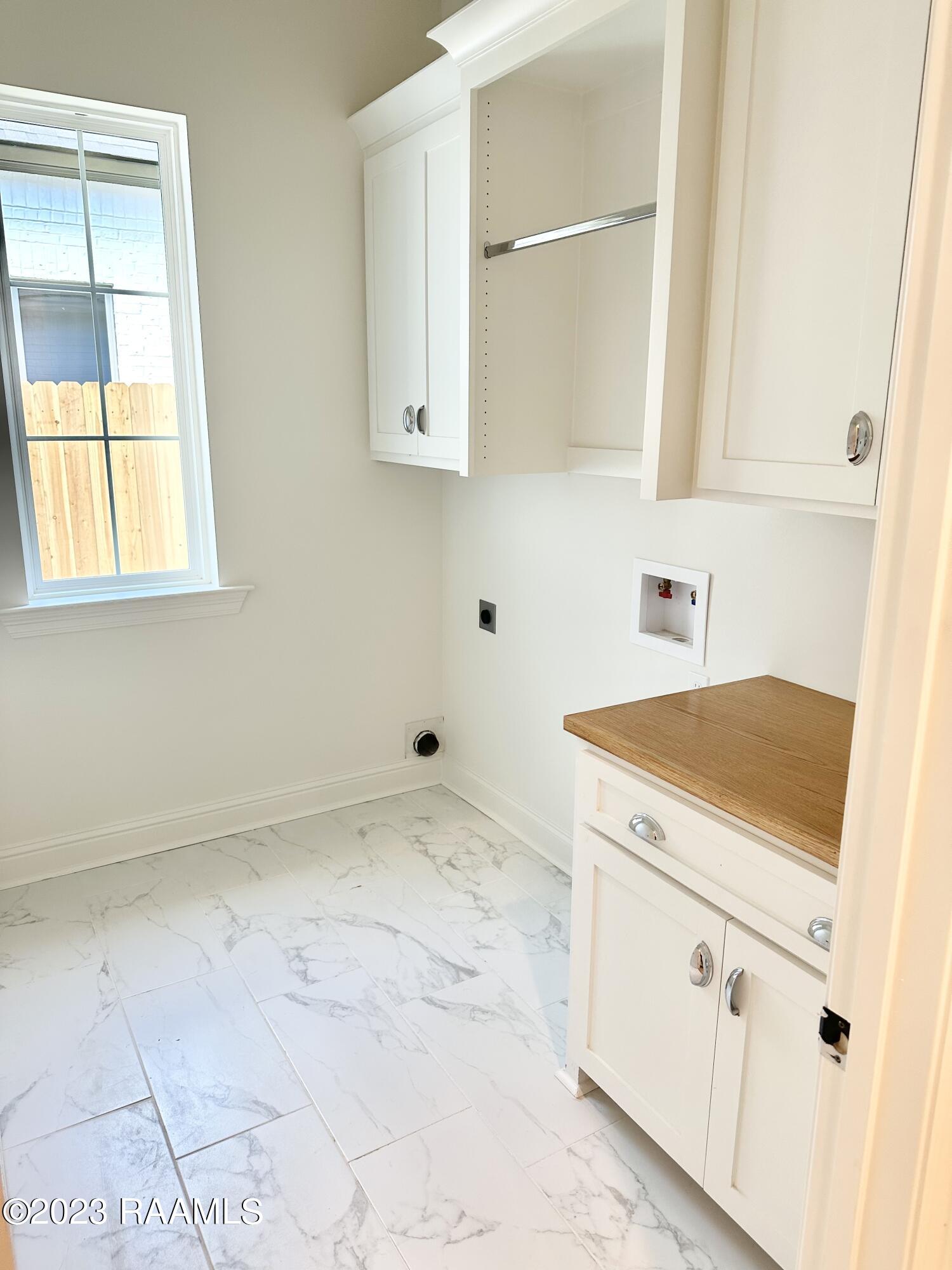 111 Amberjack Terrace Youngsville, LA 70592 - Photo 8 of 25 8972E05B-D740-475C-8C63-6D4E0E69AD9E