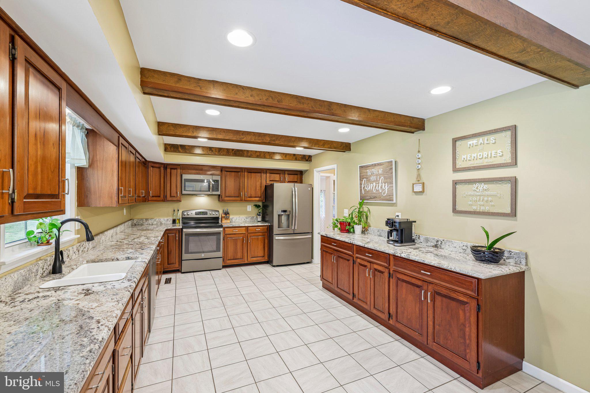 3625 Hooper Road New Windsor, MD 21776 - Photo 14 of 50 Kitchen