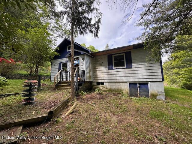388 Fitzsimmons Road Red Hook, NY 12571 - Photo 1 of 17 Front