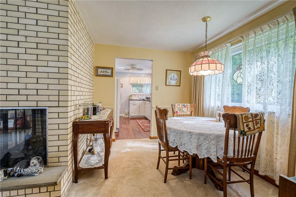 528 Perrymont Road Pittsburgh, PA 15237 - Photo 4 of 18 Gallery Image 4