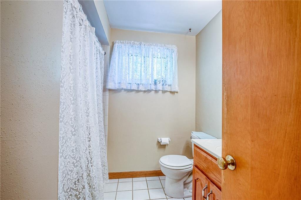 528 Perrymont Road Pittsburgh, PA 15237 - Photo 9 of 18 Gallery Image 9