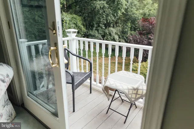 $950,000 | 7 Slitting Mill Road, Glen Mills, PA 19342