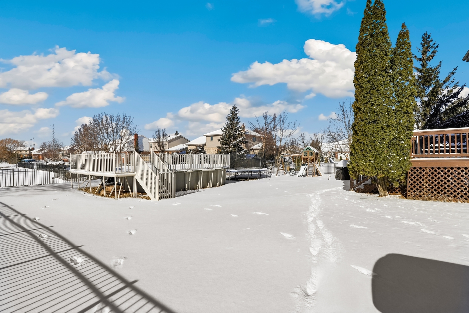 14710 Heathcliff Road Homer Glen, IL 60491 - Photo 25 of 27 a view of a city