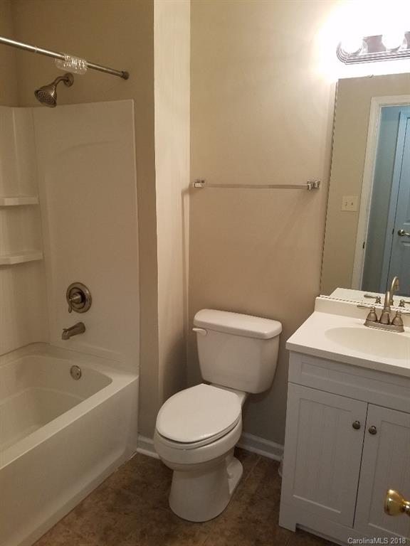1502 Running Brook Road Charlotte, NC 28214 - Photo 14 of 17 Gallery Image 14