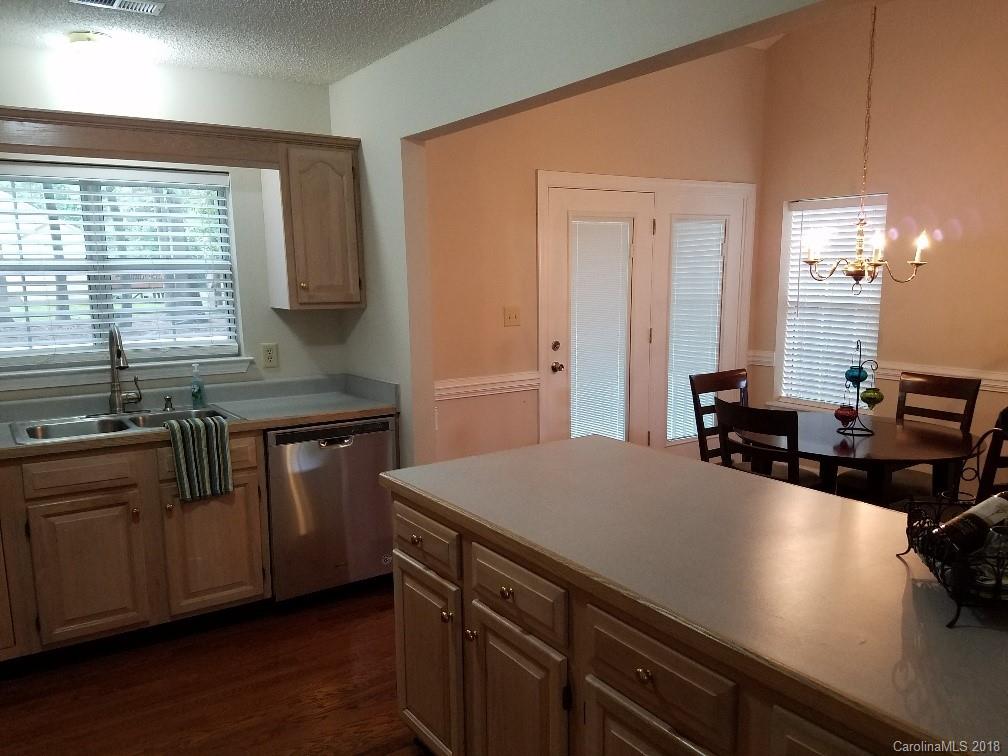 1502 Running Brook Road Charlotte, NC 28214 - Photo 6 of 17 Gallery Image 6