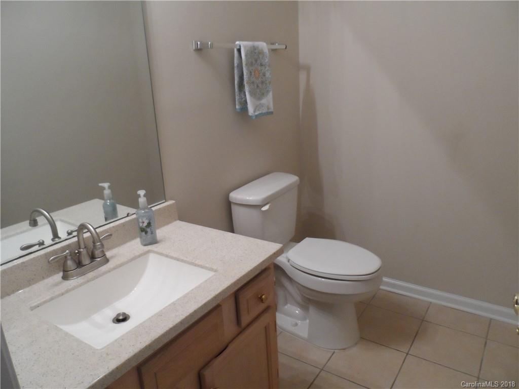1502 Running Brook Road Charlotte, NC 28214 - Photo 10 of 17 Gallery Image 10