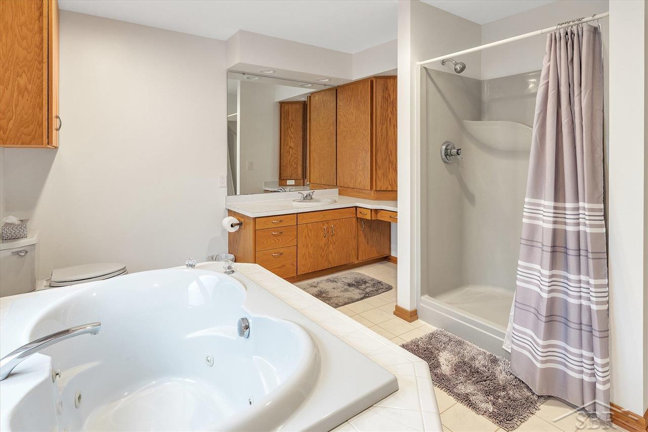 5431 Oakridge Road Beaverton, MI 48612 - Photo 30 of 67 50068424-29.JPG