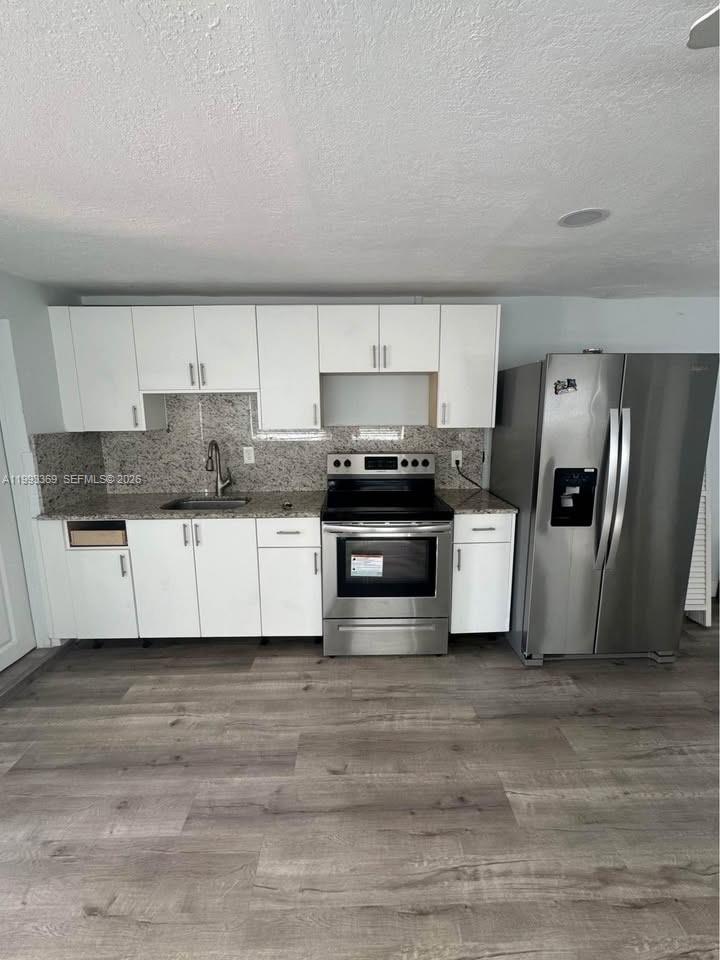 7620 Southwest 21st Street, Unit 2 Miami, FL 33155 - Photo 3 of 5 Gallery Image 3