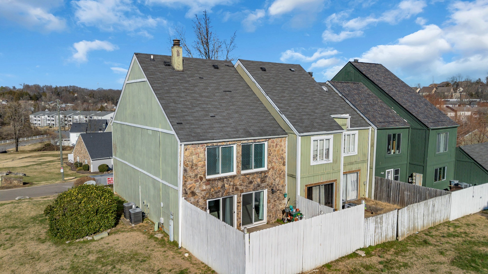 200 Raintree Drive Hermitage, TN 37076 - Photo 2 of 37