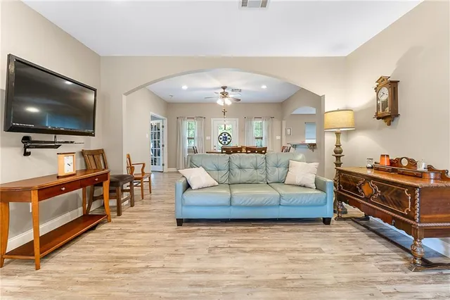 $250,000 | 21348 Old Covington Highway, Hammond, LA 70403