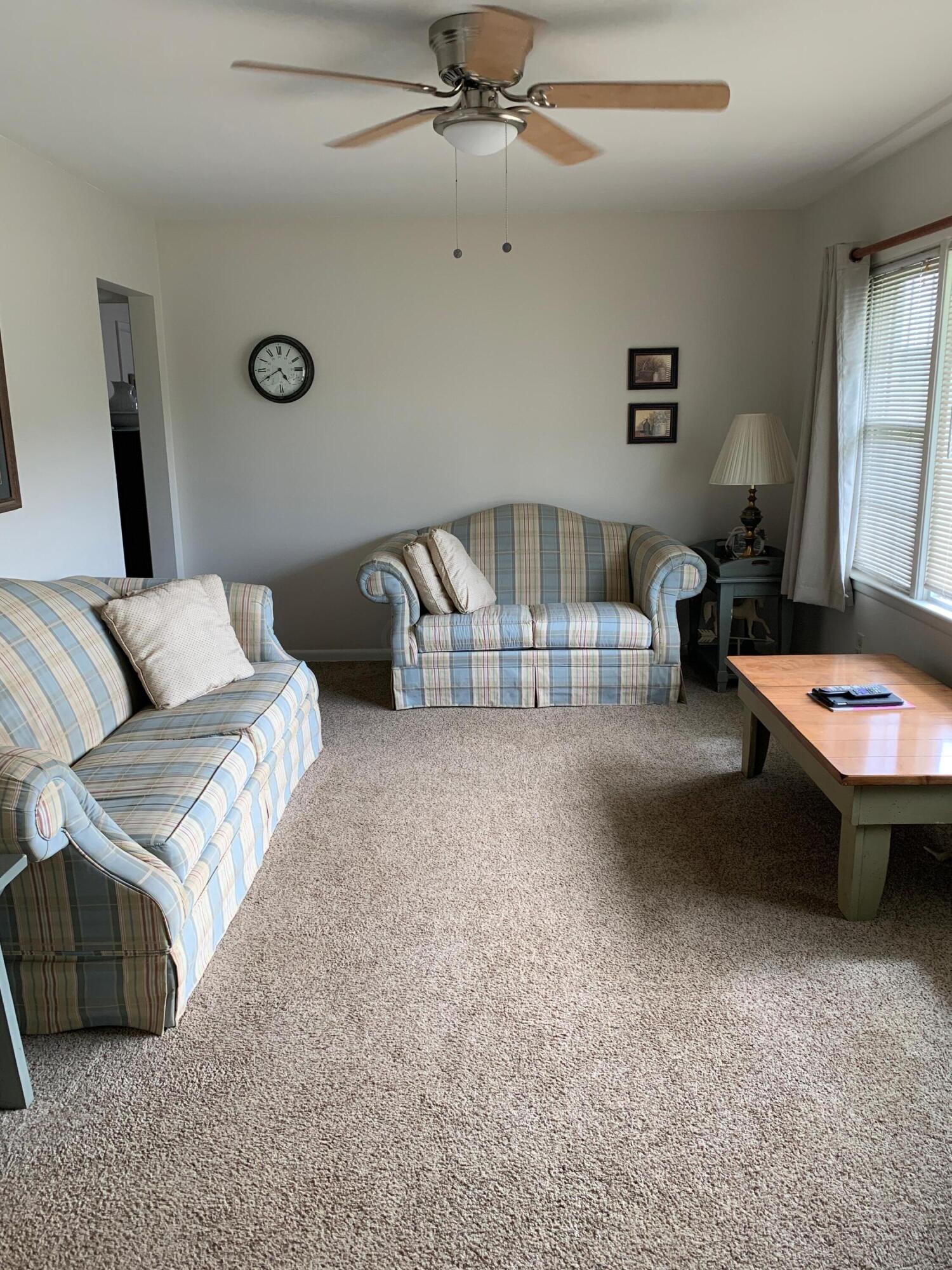 27265 Miller Road Rockbridge, OH 43149 - Photo 5 of 16 IMG_5994