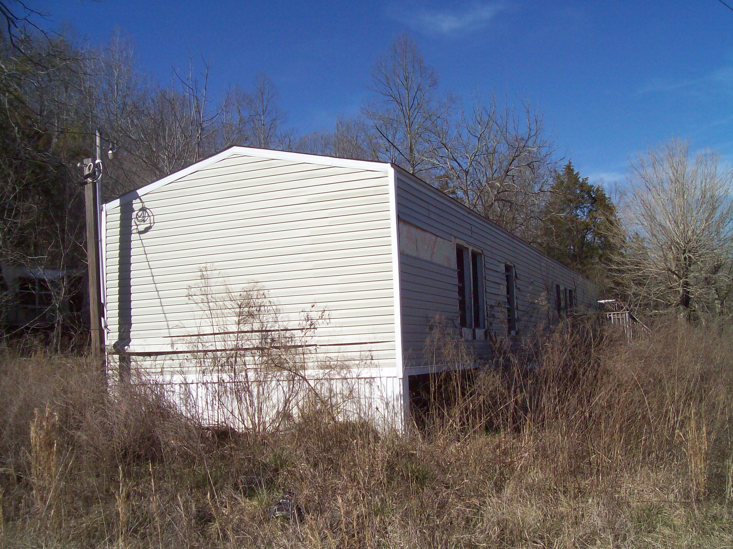 189 Main Hollow Road Philadelphia, TN 37846 - Photo 10 of 11 200