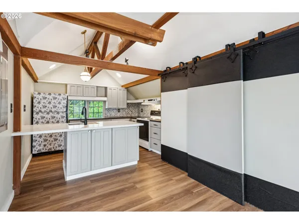 $749,500 | 1411 Southwest Hall Street, Portland, OR 97201