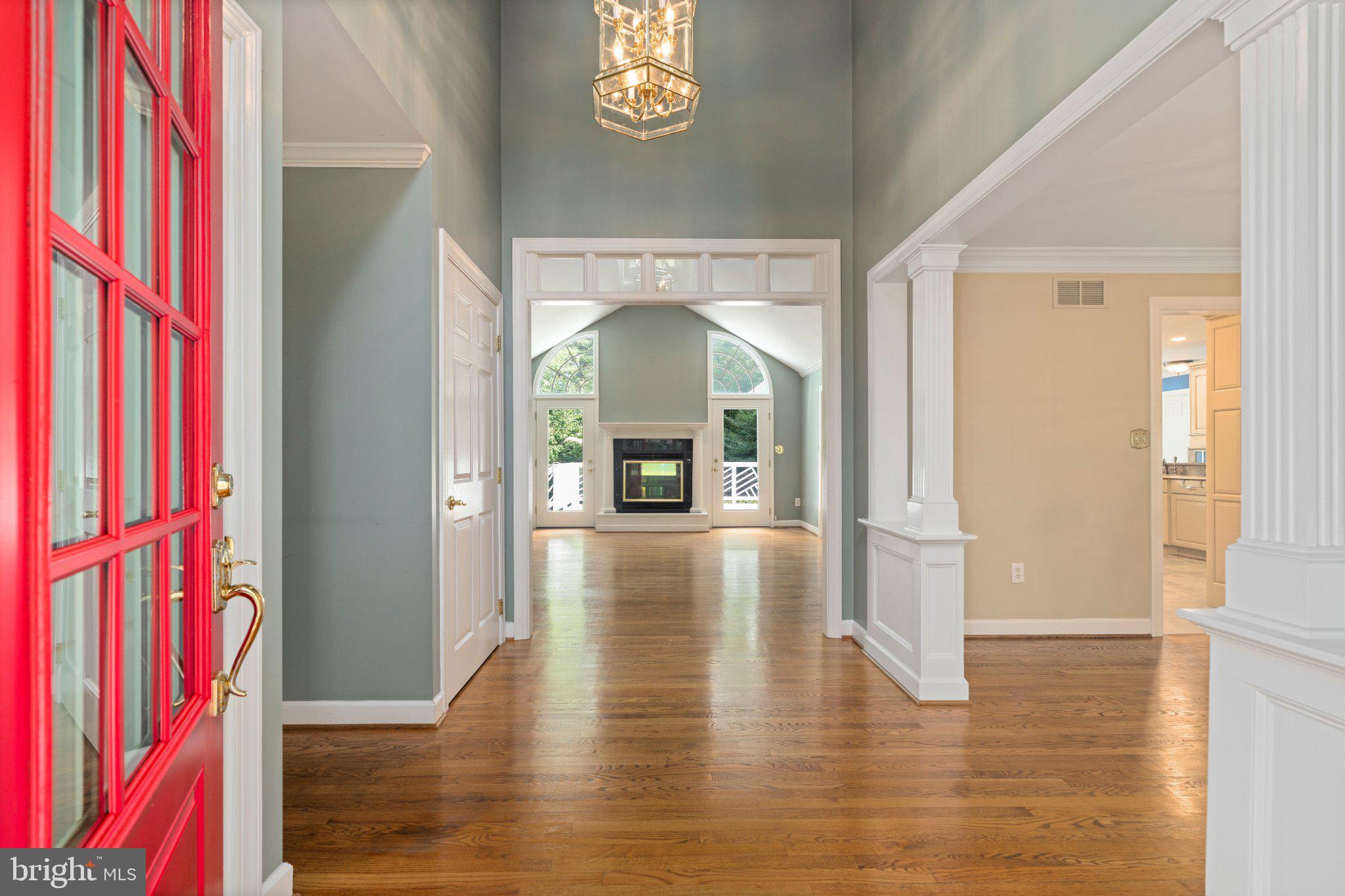 14817 Manor Road Monkton, MD 21111 - Photo 7 of 80 Spacious Foyer