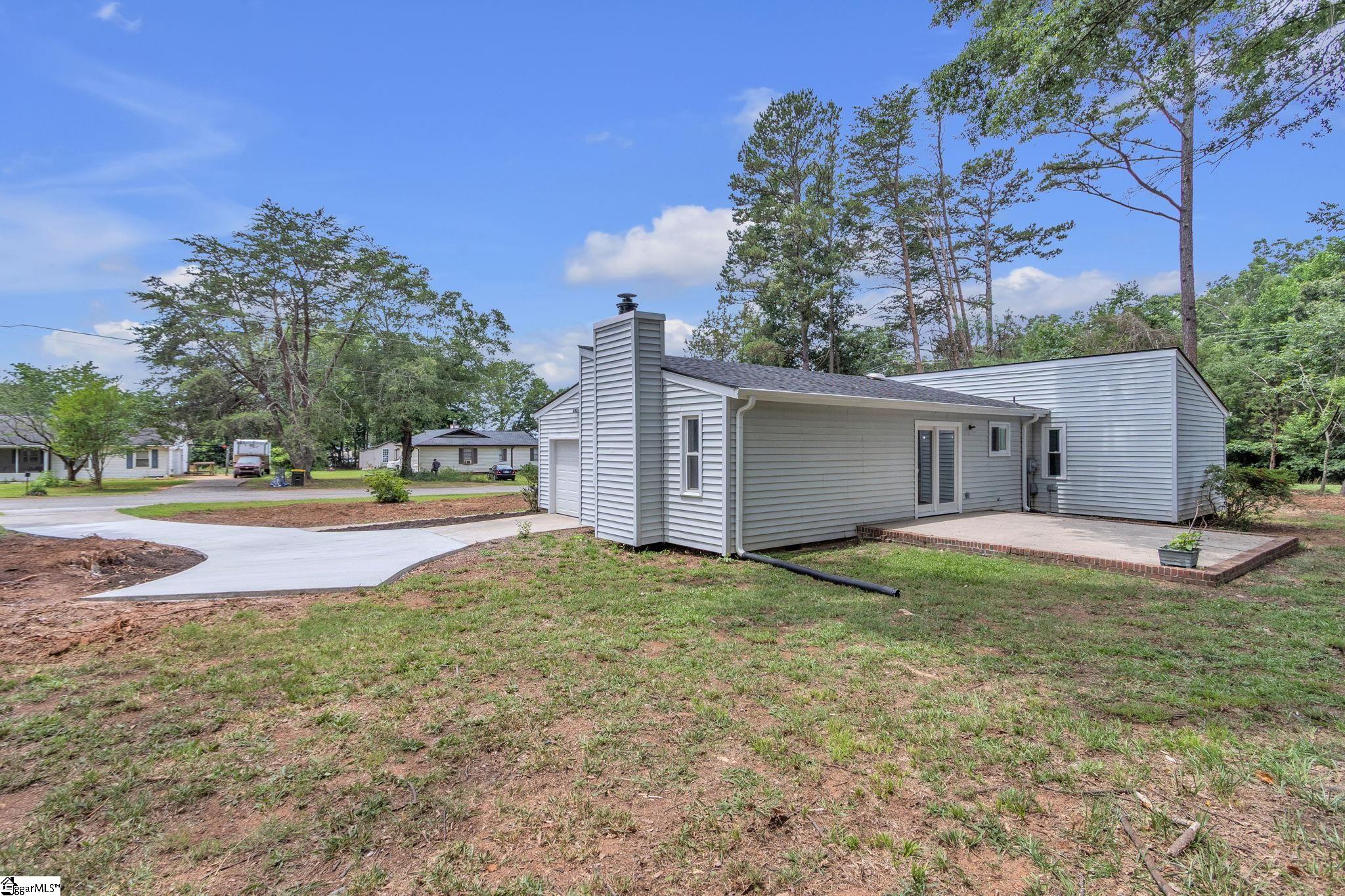 101 Cedar Lane Easley, SC 29642 - Photo 22 of 24
