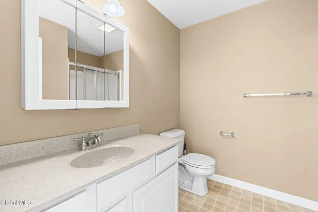 $1,850 | 2000 Curry Road, Unit 23, Schenectady, NY 12303