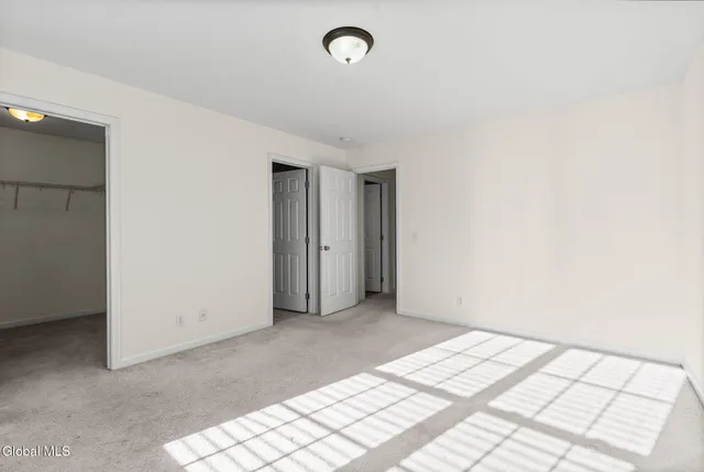 $1,850 | 2000 Curry Road, Unit 23, Schenectady, NY 12303