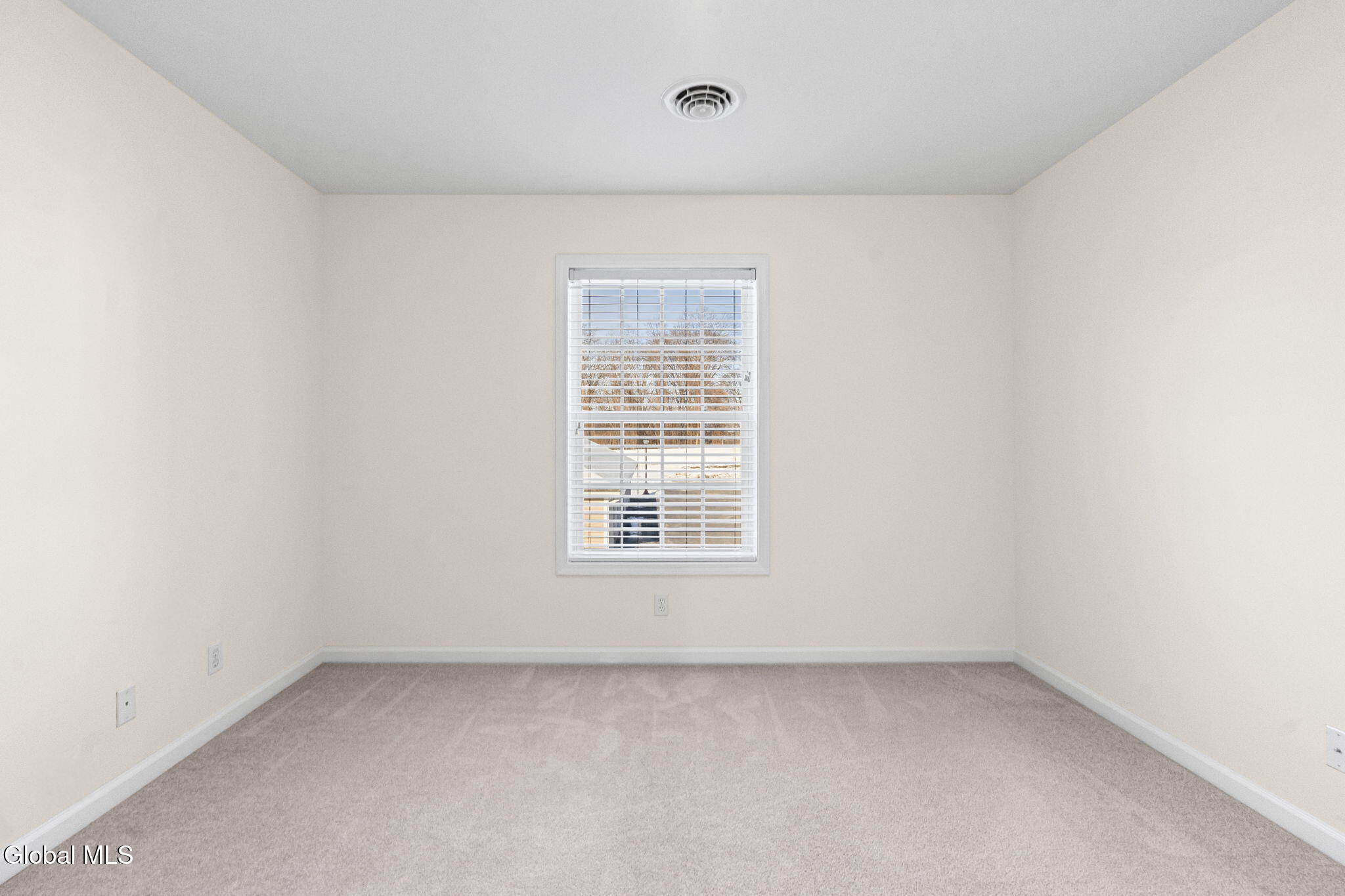 2000 Curry Road, Unit 23 Schenectady, NY 12303 - Photo 20 of 23 12-web-or-mls-2000-curry-rd