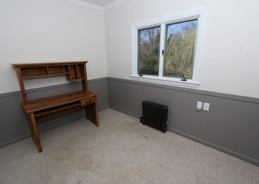 85 Acton Road Chelmsford, MA 01824 - Photo 4 of 14 Gallery Image 4