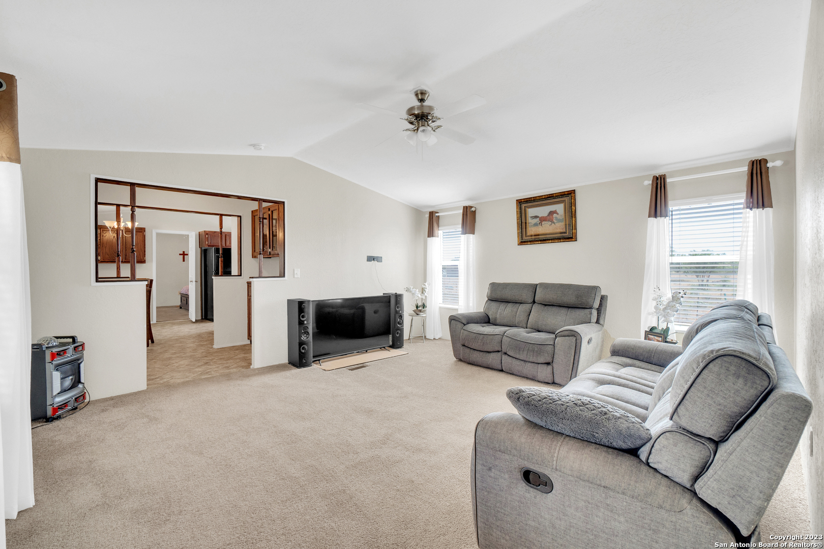 13808 Greenwood Road Atascosa, TX 78002 - Photo 15 of 29