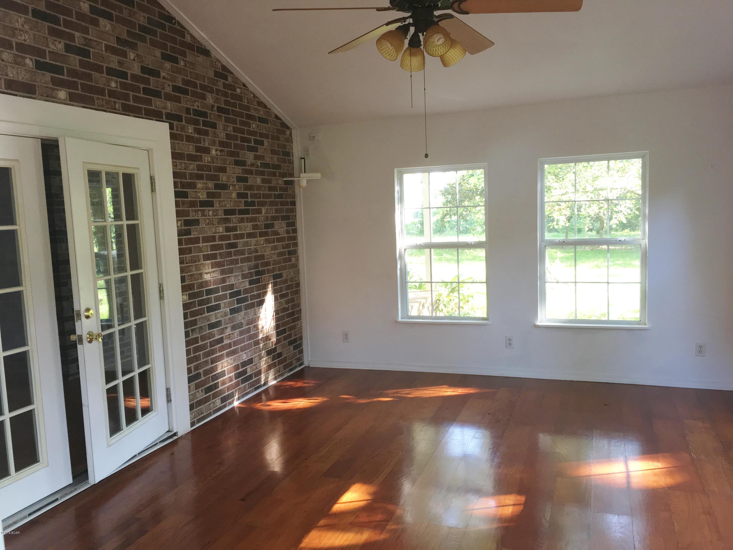 5819 Reddoch Road Marianna, FL 32446 - Photo 7 of 37 Gallery Image 7