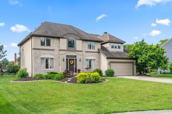 $575,000 | 2830 Barharbor Court, Lewis Center, OH 43035