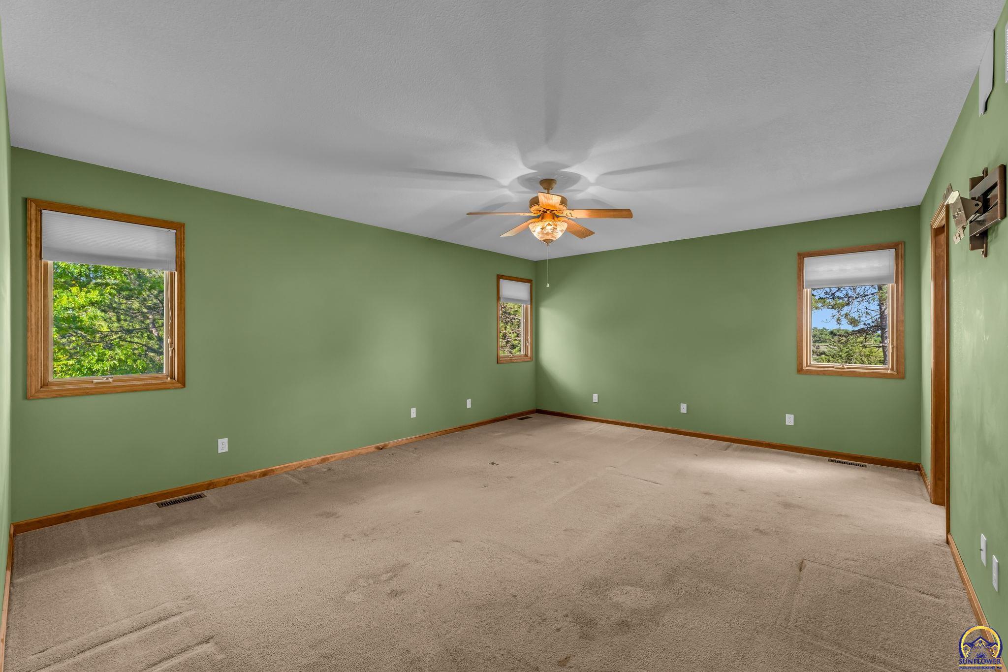 9015 Southwest 53rd Street Topeka, KS 66610 - Photo 17 of 44