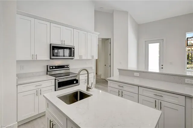 $1,045,000 | 3390 12th Avenue Southeast, Naples, FL 34117