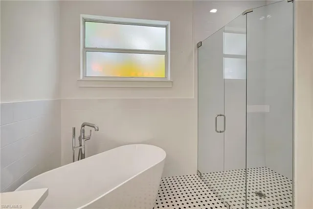 $1,045,000 | 3390 12th Avenue Southeast, Naples, FL 34117